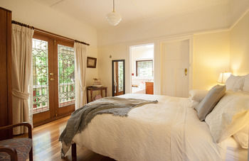 Adeline Bed And Breakfast - Accommodation Mermaid Beach 27
