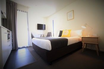 City Edge North Melbourne - Tweed Heads Accommodation 11