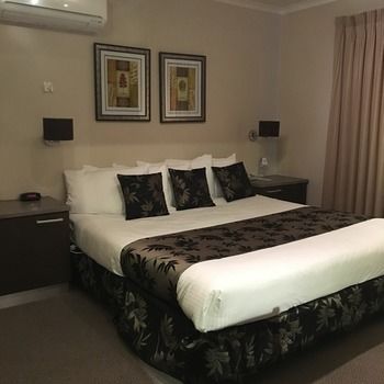 Eltham Gateway Hotel - Accommodation NT 18