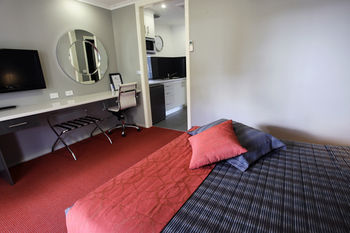 Cattleman's Country Motor Inn & Serviced Apartments - thumb 8