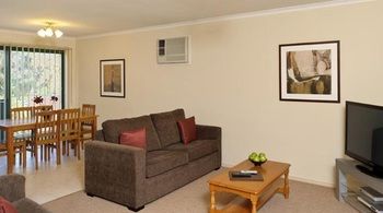Apartments @ Mt Waverley - Accommodation Tasmania 17