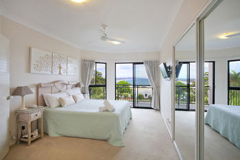 The Point Coolum - Accommodation NT 15