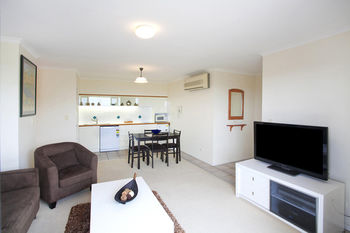 The Point Coolum - Accommodation NT 38