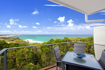 The Point Coolum - Accommodation NT 51
