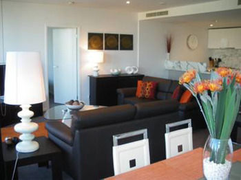 Docklands Executive Apartments - Tweed Heads Accommodation 8