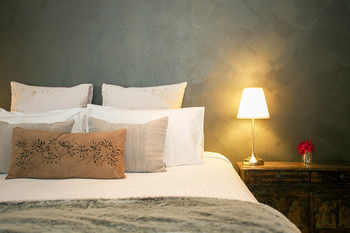 Lilies Luxury Retreats - Tweed Heads Accommodation 35