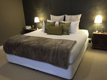Lilies Luxury Retreats - Tweed Heads Accommodation 50