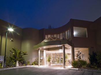 Kimberley Gardens Hotel & Serviced Apartments - Tweed Heads Accommodation 10