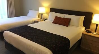 Kimberley Gardens Hotel & Serviced Apartments - Tweed Heads Accommodation 12