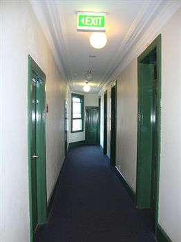 Elephant Backpacker Sydney - Hostel - Accommodation Noosa 1