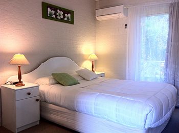 Mollymook Paradise Haven Motel - Tweed Heads Accommodation 2