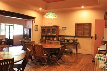 Burwood Bed And Breakfast - thumb 10