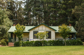 Federation Gardens & Possums Hideaway - Accommodation NT 4