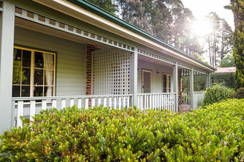 Federation Gardens & Possums Hideaway - Accommodation NT 38