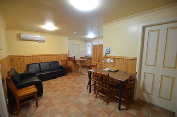 Black Gold Motel - Accommodation Port Macquarie 32