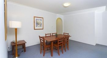 Waldorf Eastwood Residential Apartments - Accommodation Port Macquarie 11