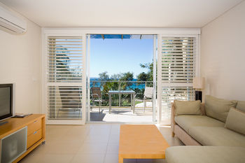 Maison Noosa Beachfront Resort - Accommodation Tasmania 18