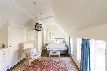 Admiral Collingwood Lodge - Accommodation Tasmania 22