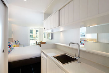 Adina Apartment Hotel Bondi Beach - Tweed Heads Accommodation 24