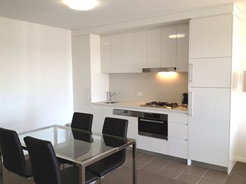 Wyndel Apartments - The Mint - Accommodation Tasmania 2