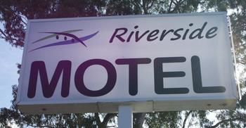 Riverside Motel - thumb 25