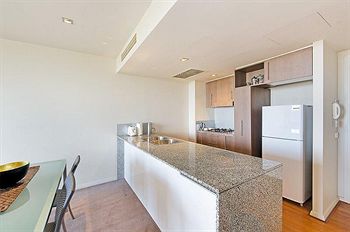 Wyndel Apartments - Harbour Watch - Tweed Heads Accommodation 15