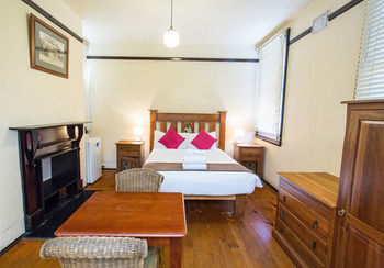 Sydney Harbour Bed & Breakfast - Accommodation Tasmania 25