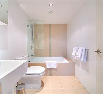 Zara Tower - Luxury Suites And Apartments - Accommodation Tasmania 19
