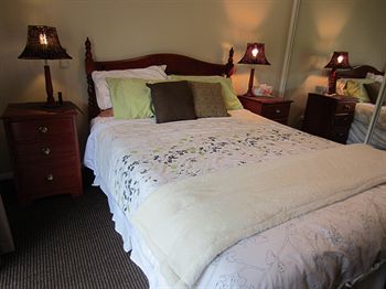 Eden Lodge - Accommodation Redcliffe