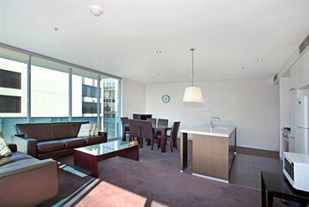Astra Apartments - St Kilda Rd - Accommodation Port Macquarie 16