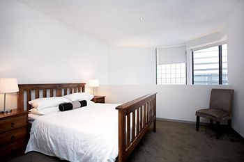 Astra Apartments - St Kilda Rd - Accommodation NT 0