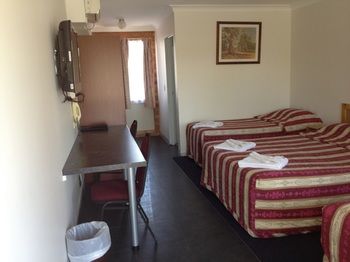 Homestead Motel - Accommodation Tasmania 8