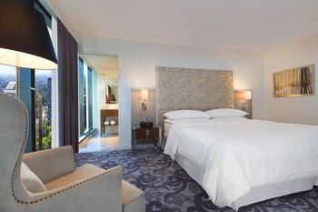 Sheraton Melbourne Hotel - Accommodation Noosa 19