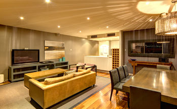 ACD Apartments - Accommodation Noosa 1