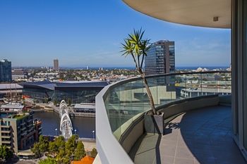 Melbourne Holiday Apartments At McCrae Docklands - thumb 21