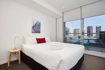 Melbourne Holiday Apartments At McCrae Docklands - Accommodation NT 36