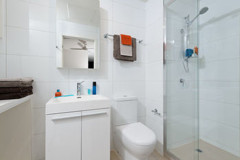 Apartments @ IKON Glen Waverley - Accommodation NT 9