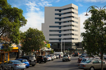 Apartments @ IKON Glen Waverley - Accommodation Tasmania 10