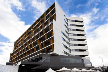Apartments @ IKON Glen Waverley - Accommodation Noosa 24