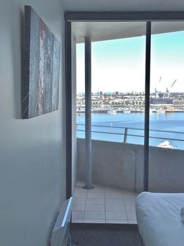 Apartments Melbourne Domain - Docklands - Accommodation Port Macquarie 7