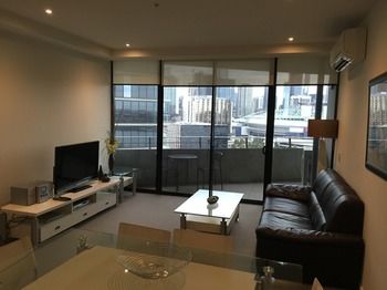 Apartments Melbourne Domain - Docklands - Accommodation Noosa 18