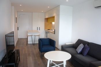 Apartments Melbourne Domain - Docklands - Accommodation Noosa 52