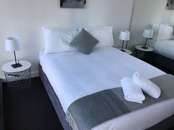Apartments Melbourne Domain - Docklands - Accommodation Mermaid Beach 59