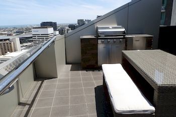 Aura On Flinders Serviced Apartments - Accommodation Noosa 7