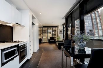 Aura On Flinders Serviced Apartments - Tweed Heads Accommodation 10