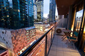 Inner Melbourne Serviced Apartments - thumb 2