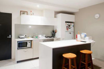 Inner Melbourne Serviced Apartments - thumb 20