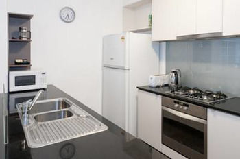 Inner Melbourne Serviced Apartments - Accommodation Tasmania 39