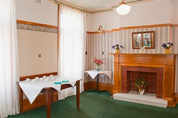 Hotel Gosford - Tweed Heads Accommodation 3