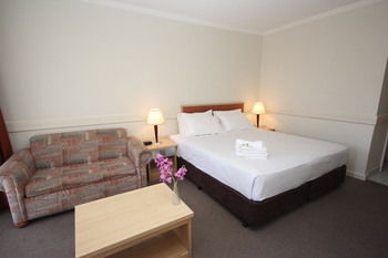 Matthew Flinders Hotel - Accommodation Noosa 32